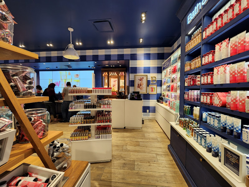 Bath & Body Works