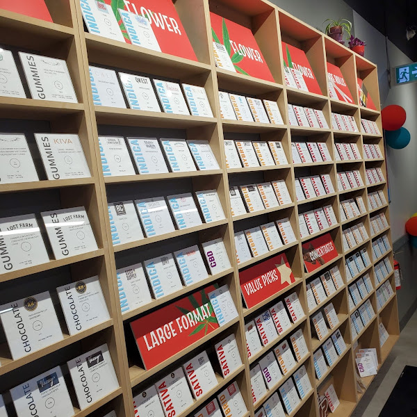 Pop's Cannabis Co. | Mississauga (Central Parkway) Weed Store