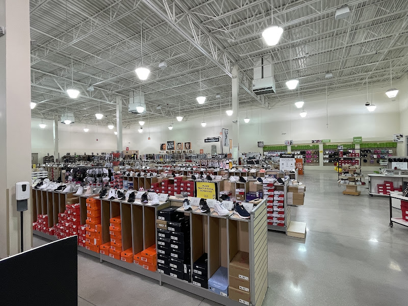DSW Designer Shoe Warehouse