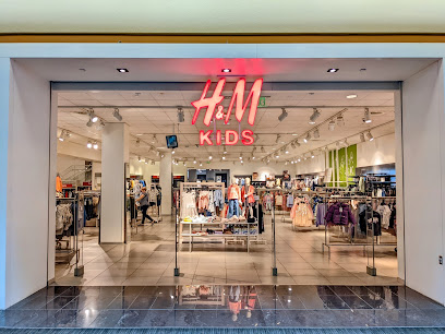 H&M