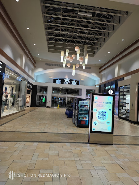Warby Parker Smith Haven Mall
