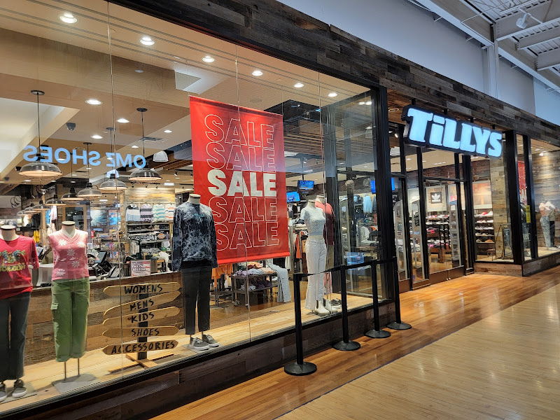 Tillys