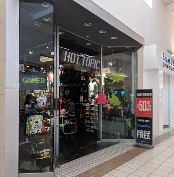 Hot Topic