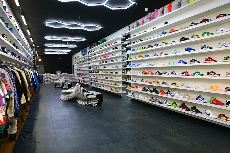 Request Boutique