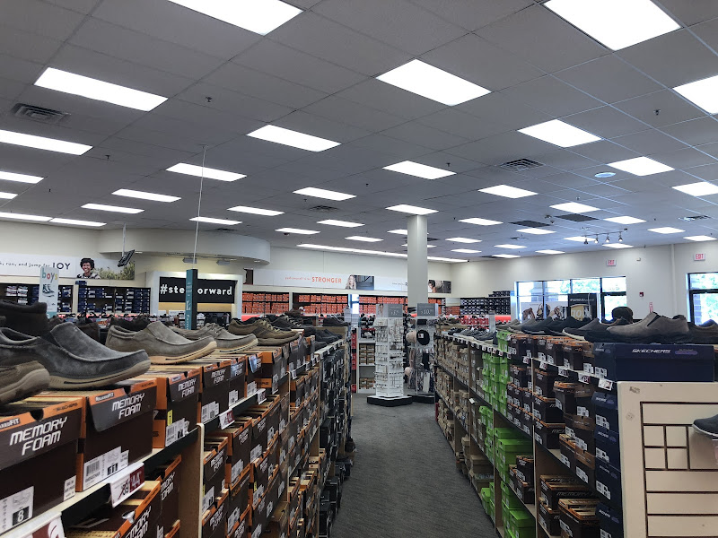 Famous Footwear
