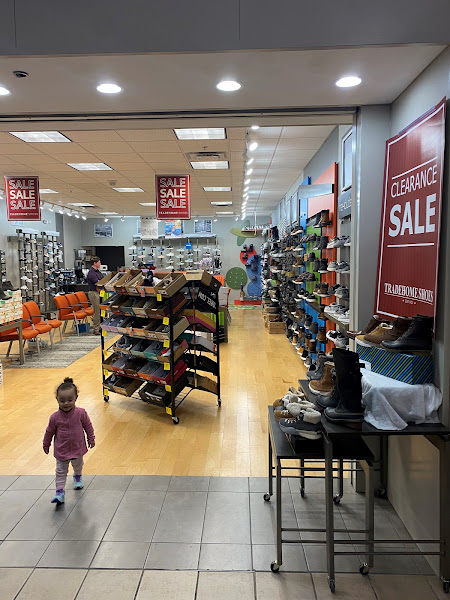 Tradehome Shoes