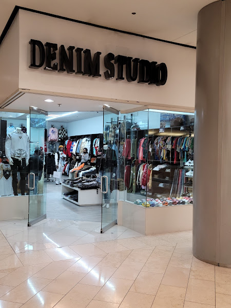 DENIM STUDIO