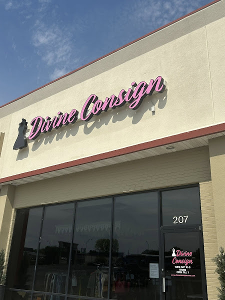 Divine Consign