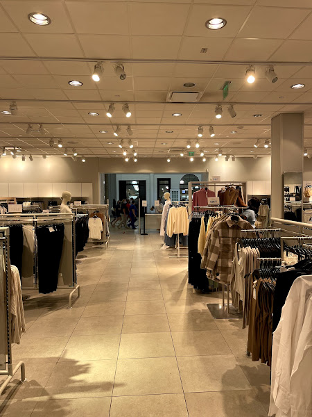 H&M