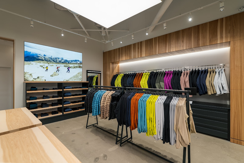 Arc'teryx Rideau Centre