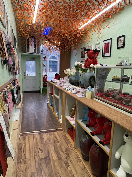 Moose City Gift Shop (Roys Gifts Gallery Limited)