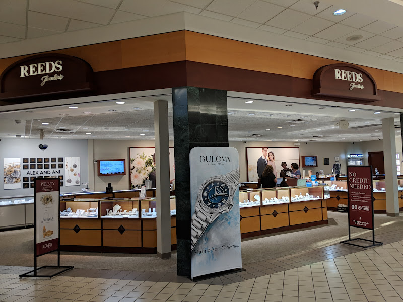 Reeds Jewelers - Greenville Mall