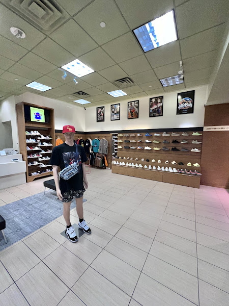 M&P kickz inc