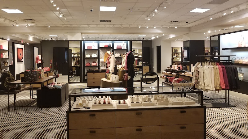 COACH Outlet