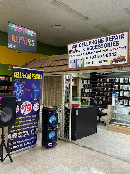 F1 Wireless (Cell Phone Store Inside Foodland Market)