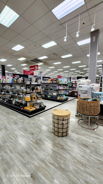 Marshalls & HomeSense