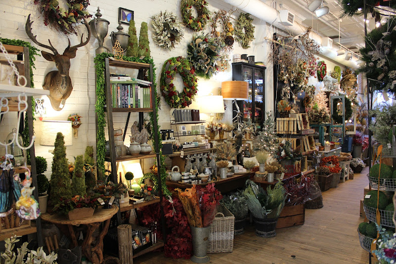 Roxanne's Dried Flowers
