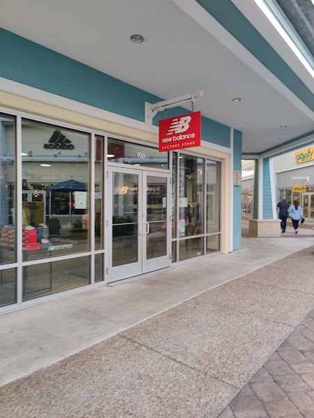 New Balance Factory Store