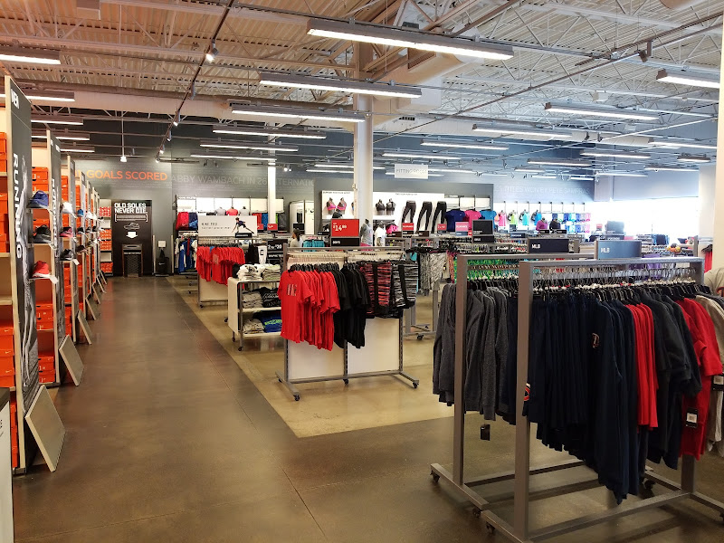 Nike Factory Store - Albertville