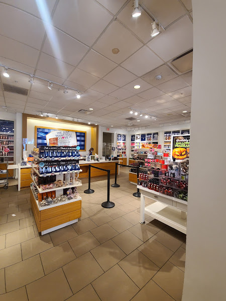 Bath & Body Works