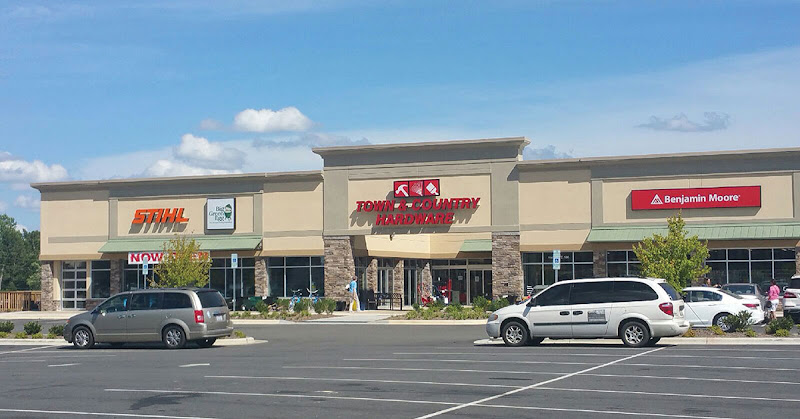 Town & Country Hardware