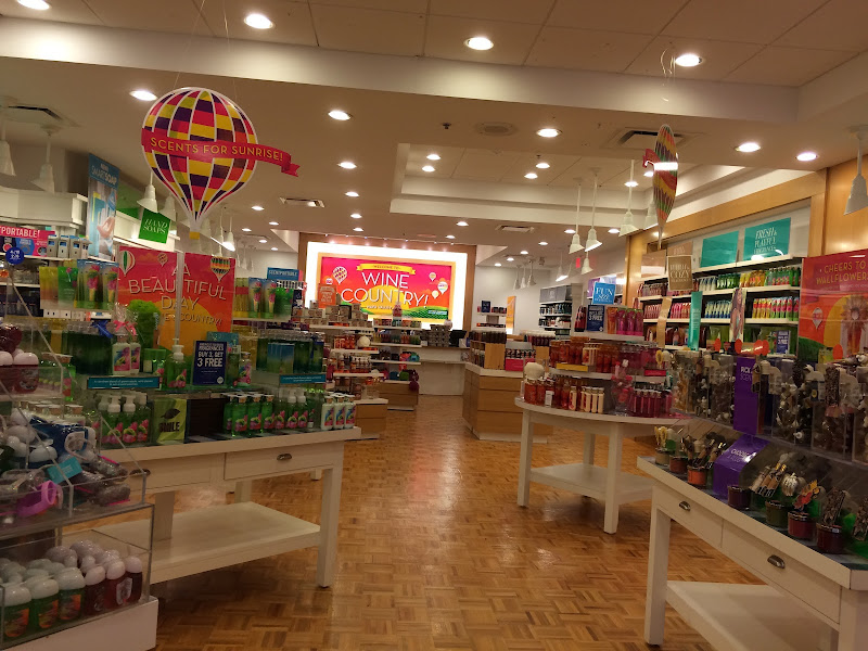 Bath & Body Works