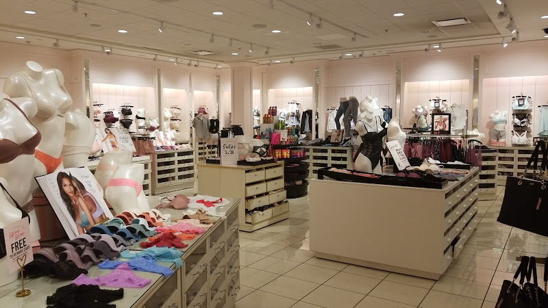 Victoria's Secret & PINK