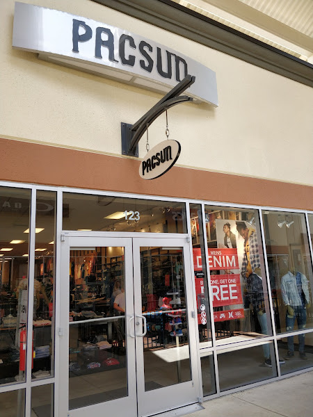 PacSun