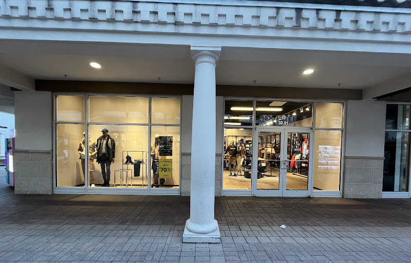 BOSS Outlet - Orlando International