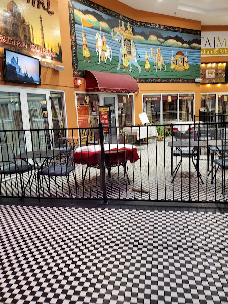 Main Marketplace