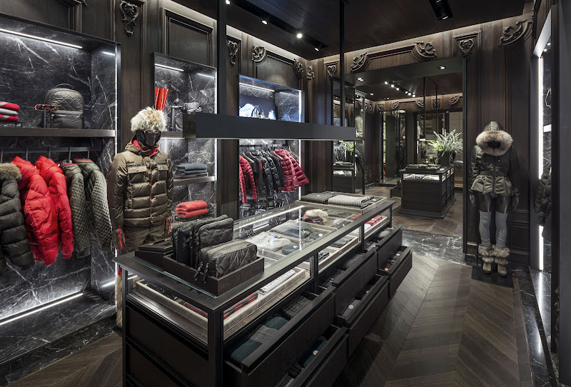 Moncler Boston
