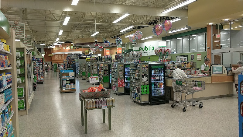 Publix Super Market at St. Charles Plaza
