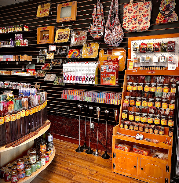 Cave Smoke Shop