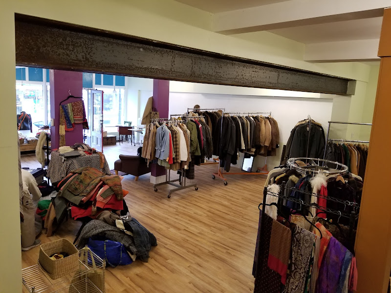 KingsPIER Curated Collections