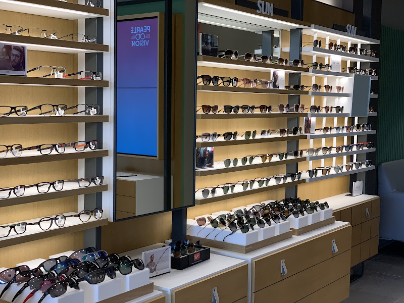 Pearle Vision