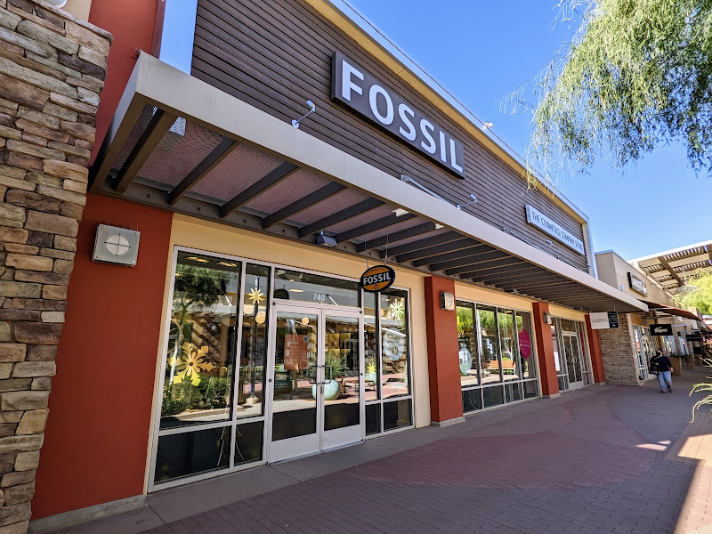 Fossil Outlet Store