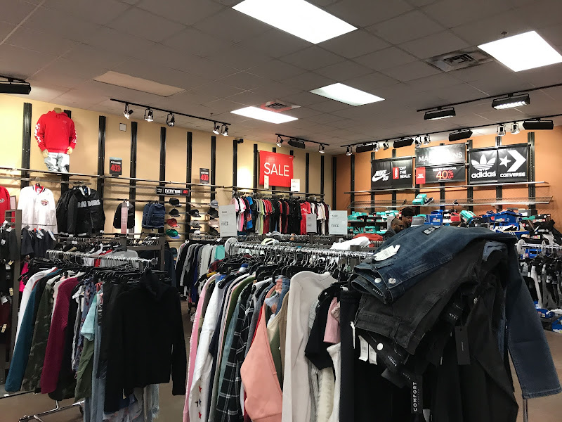 PacSun