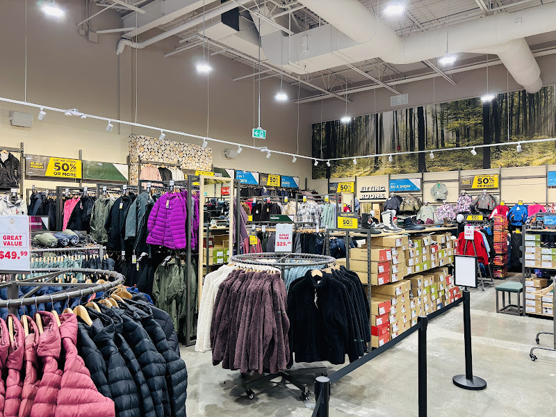 Mountain Warehouse Heartland