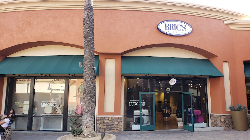 Bric's Outlet
