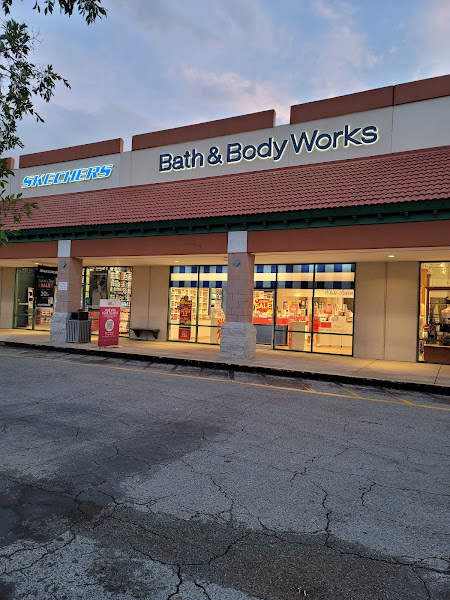 Bath & Body Works | White Barn