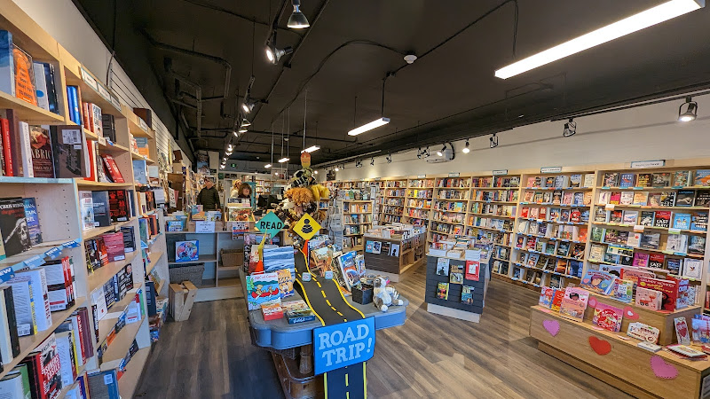 Black Bond Books