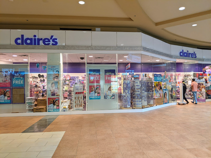 claire's