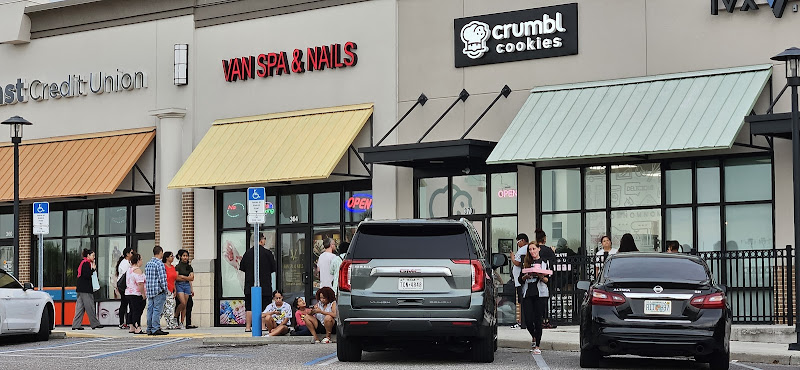 Crumbl