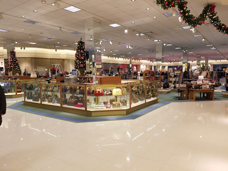 Von Maur