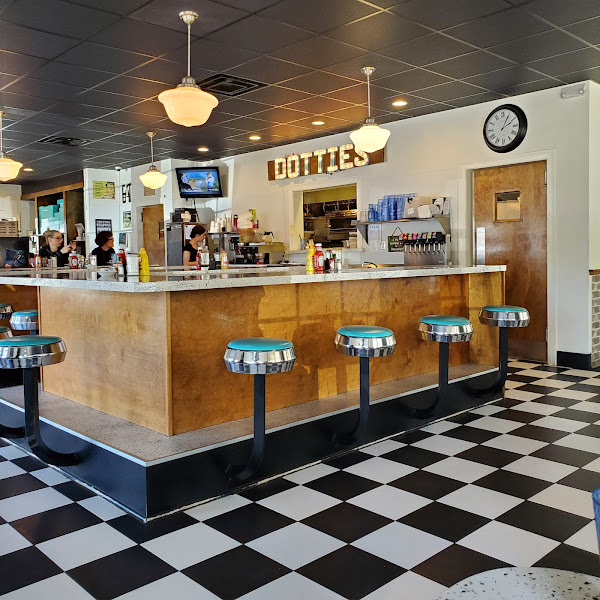 Dottie's