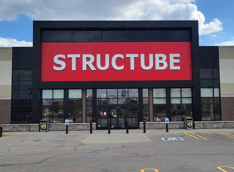 Structube Waterloo - The Boardwalk