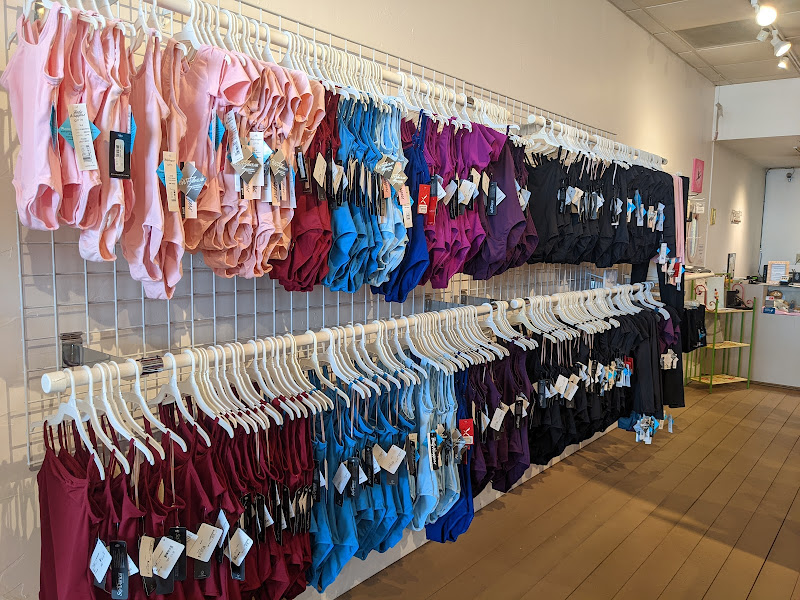 Flying D Dancewear
