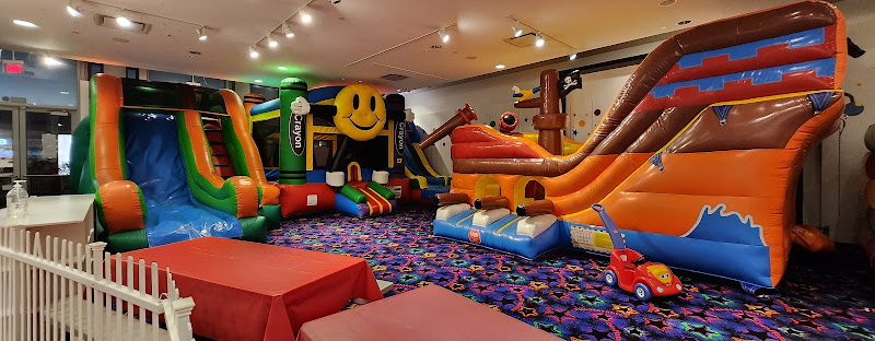 FunFlatables - Bolingbrook