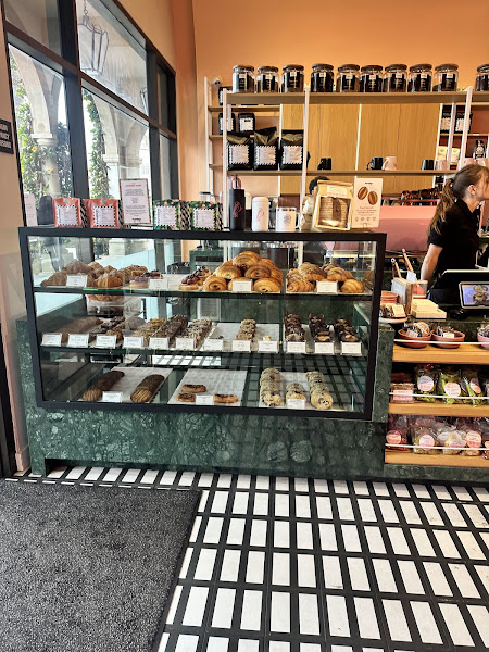 Parakeet Cafe - Newport Beach