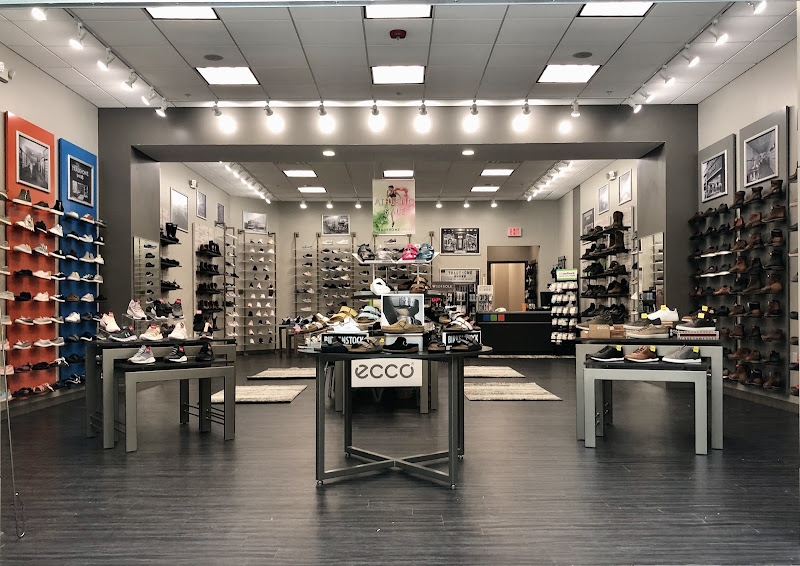 Tradehome Shoes